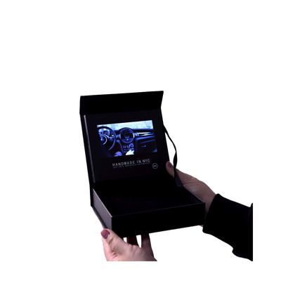 Черная подарочная коробка LCD 7 дюймов видео- для печатания памяти кольца 4GB ювелирных изделий УЛЬТРАФИОЛЕТОВОГО